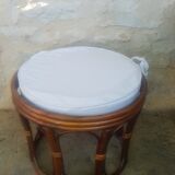 Rattan pouf with cushion