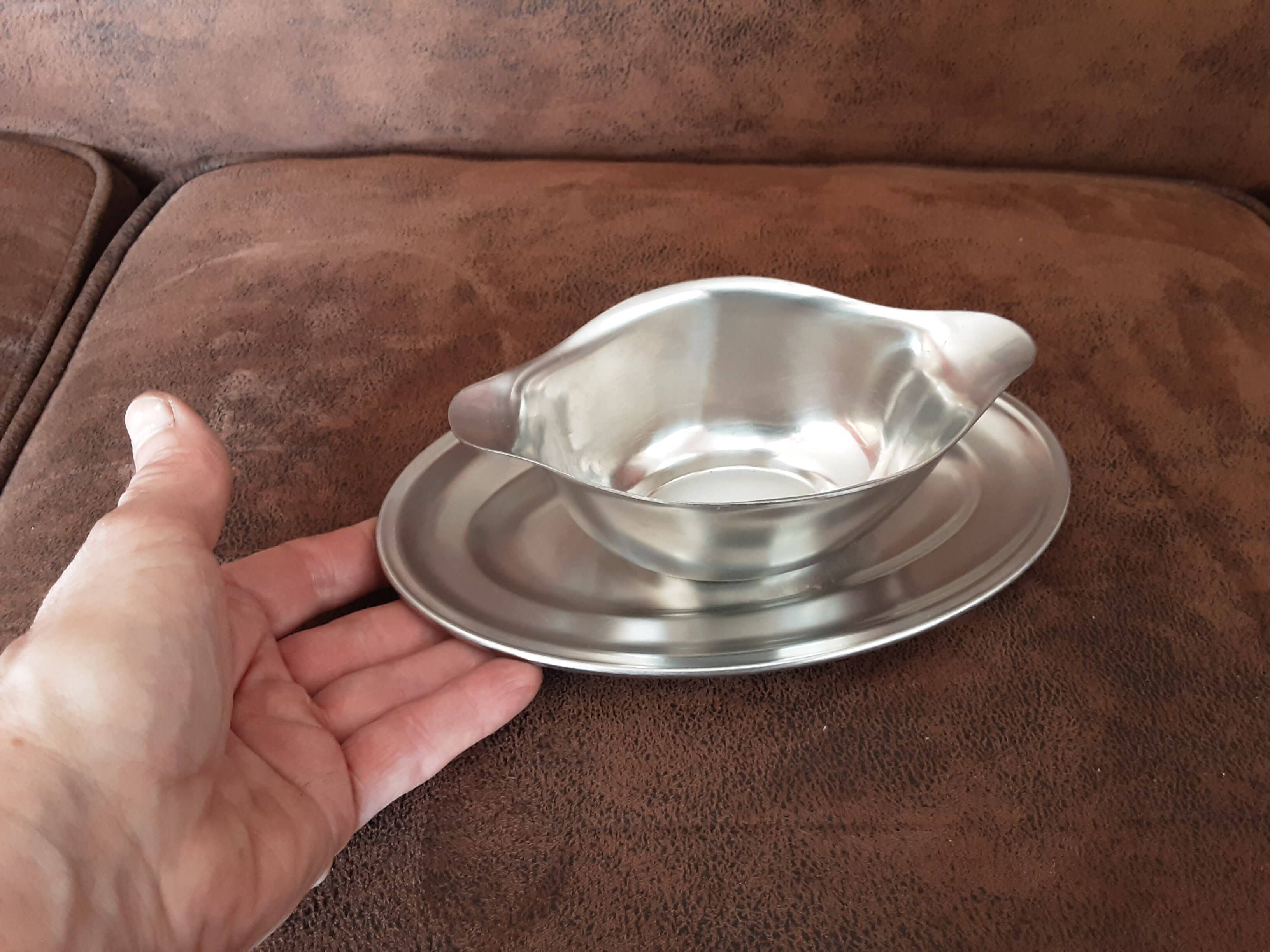 Stainless steel sauce boat