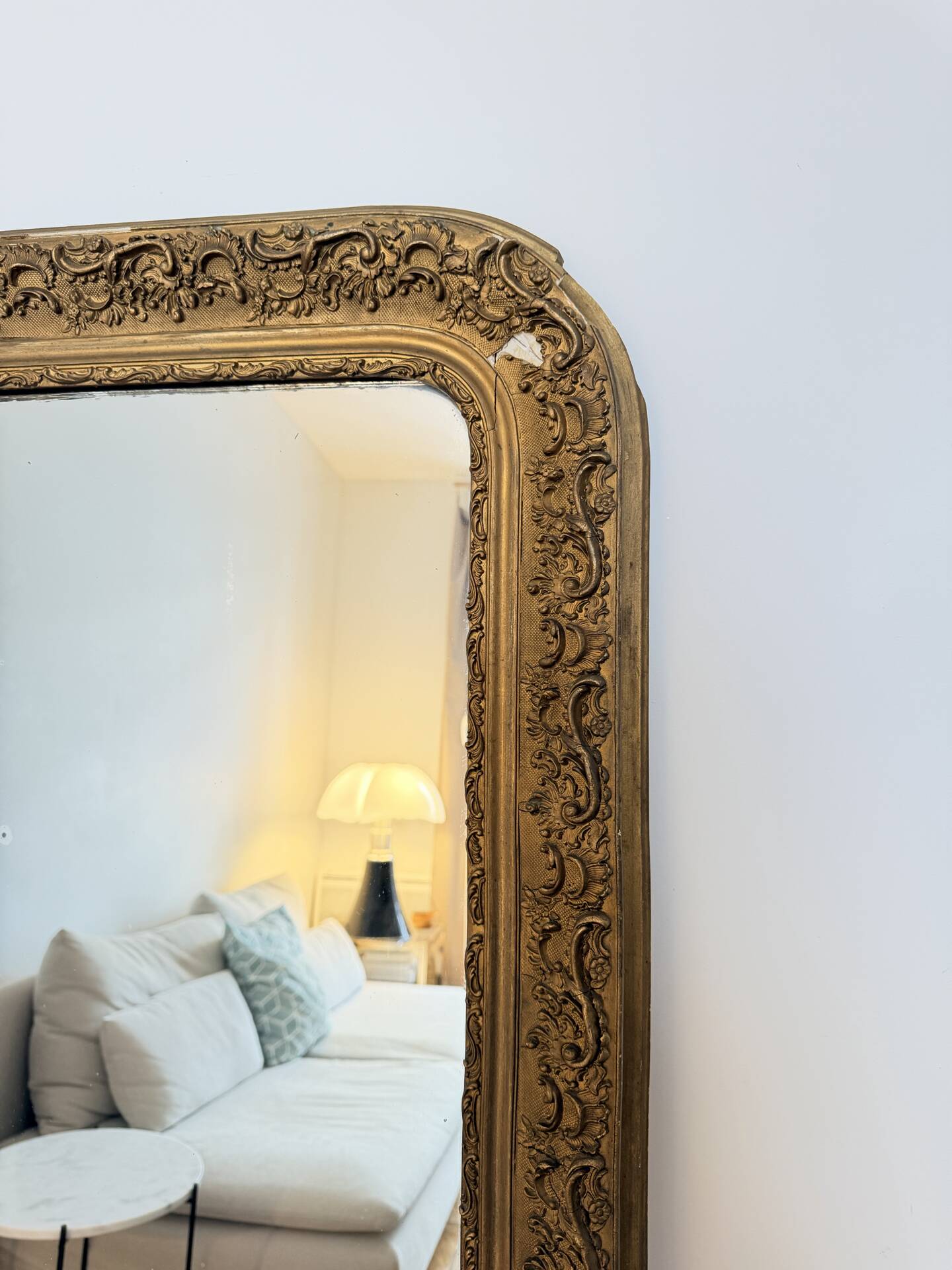 Large gilded sculpted Louis-Philippe mirror, mercury 104x77cm