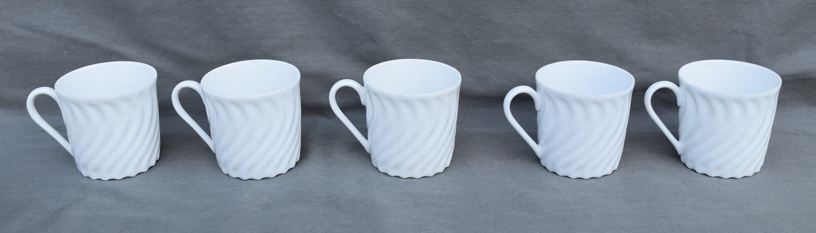 6 coffee cups and saucers Tharaud Limoges form valençay sillage model