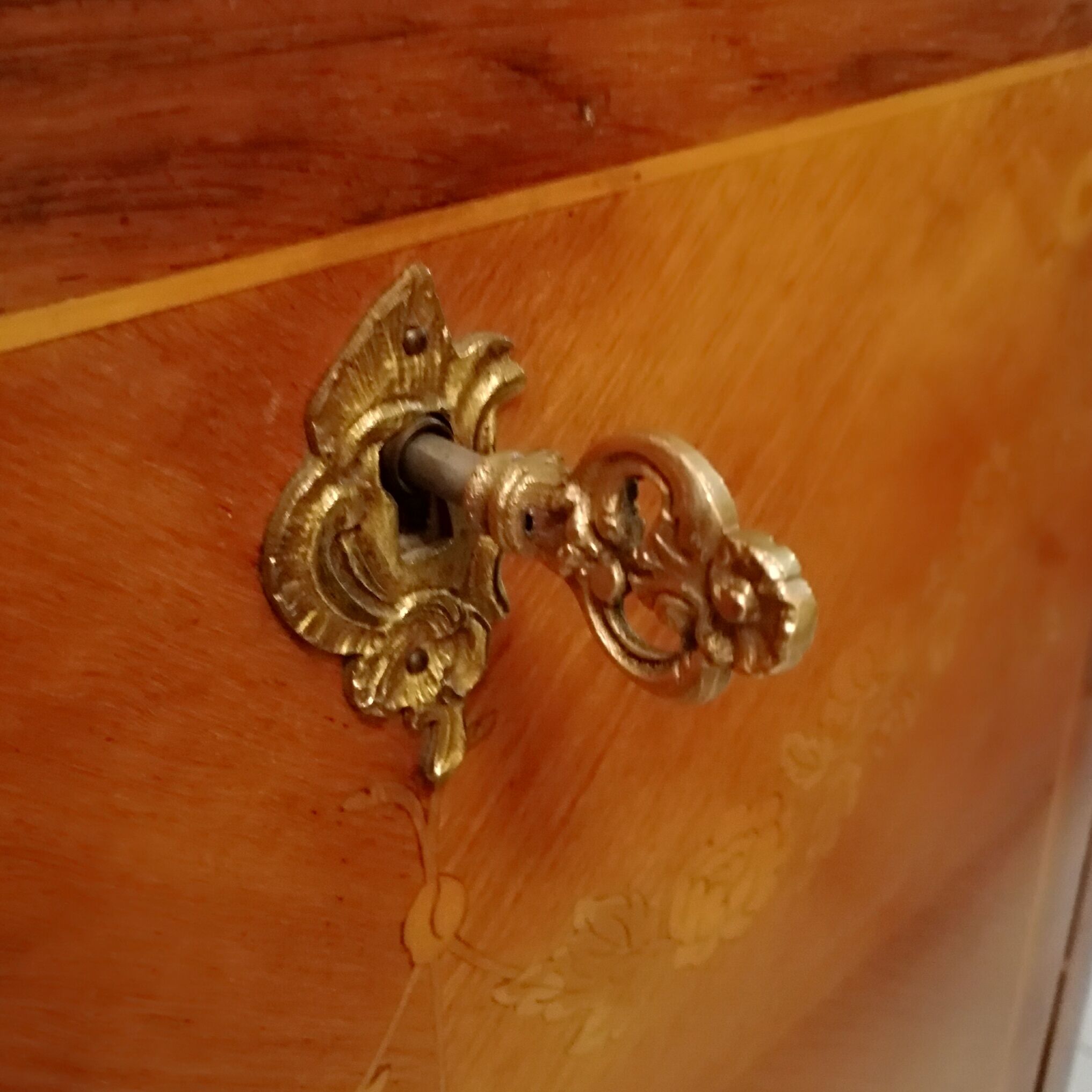 Lady's secretary in Louis XVI style marquetry
