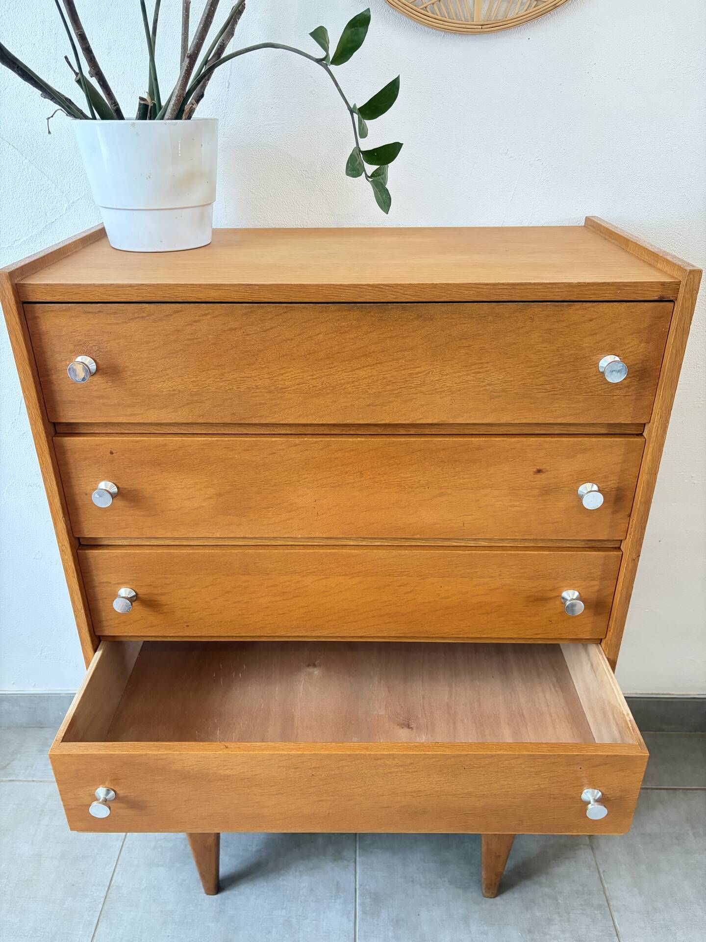 Scandinavian vintage chest of drawers / dresser