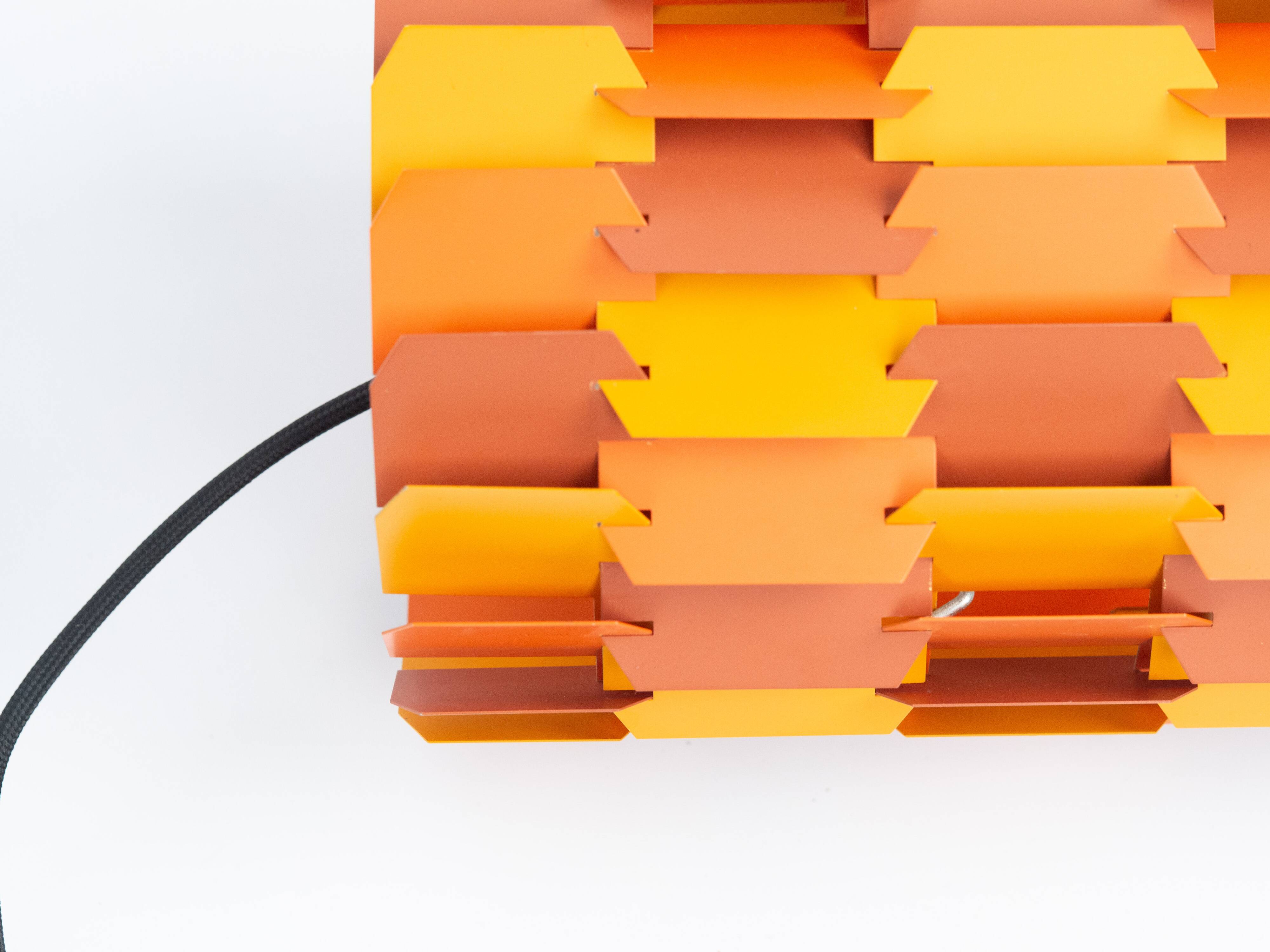 Suspension danoise vintage Facet pop de Louis Weisdorf, Lyfa, 1972