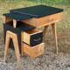 Bureau aux pieds V