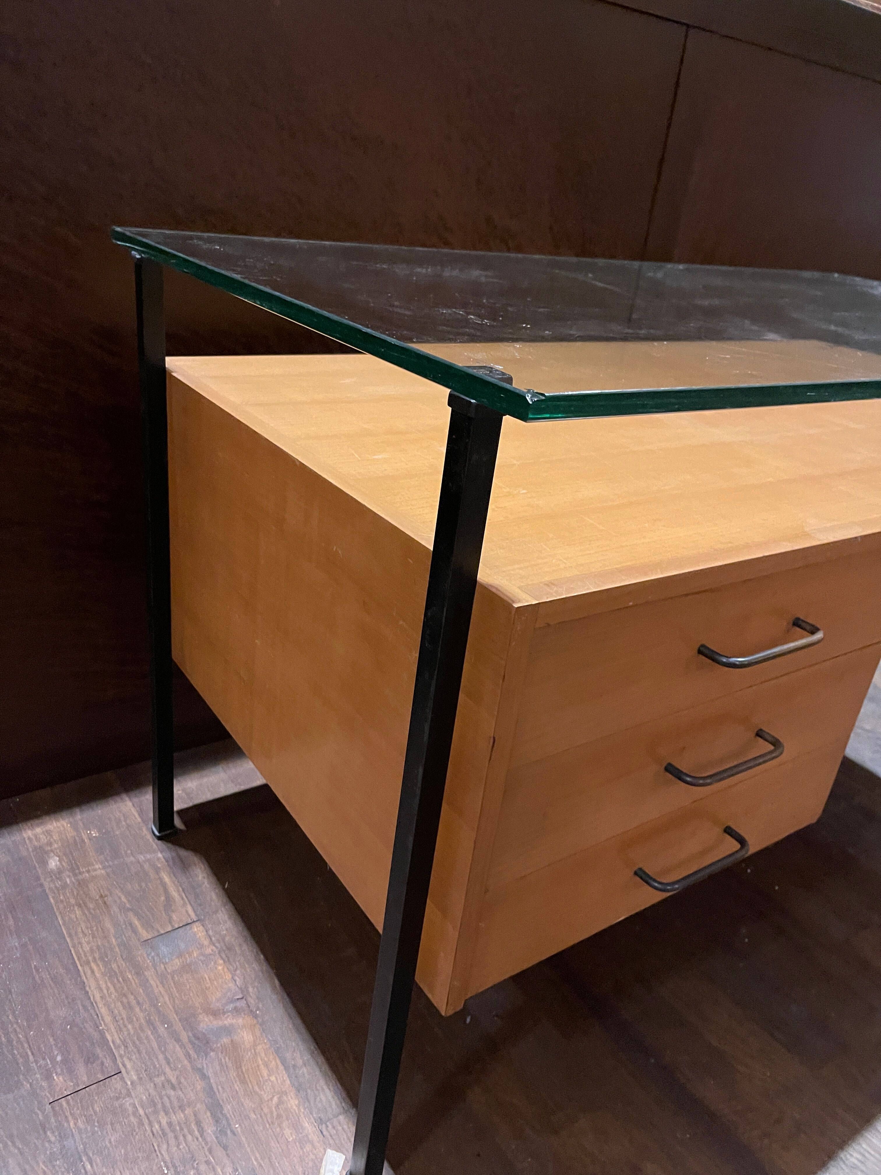 Desk glass slab tray year 50