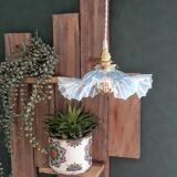 Opalescent opaline suspension