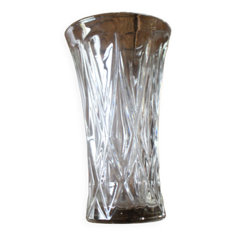 Chiseled glass vase flares diamond triangles