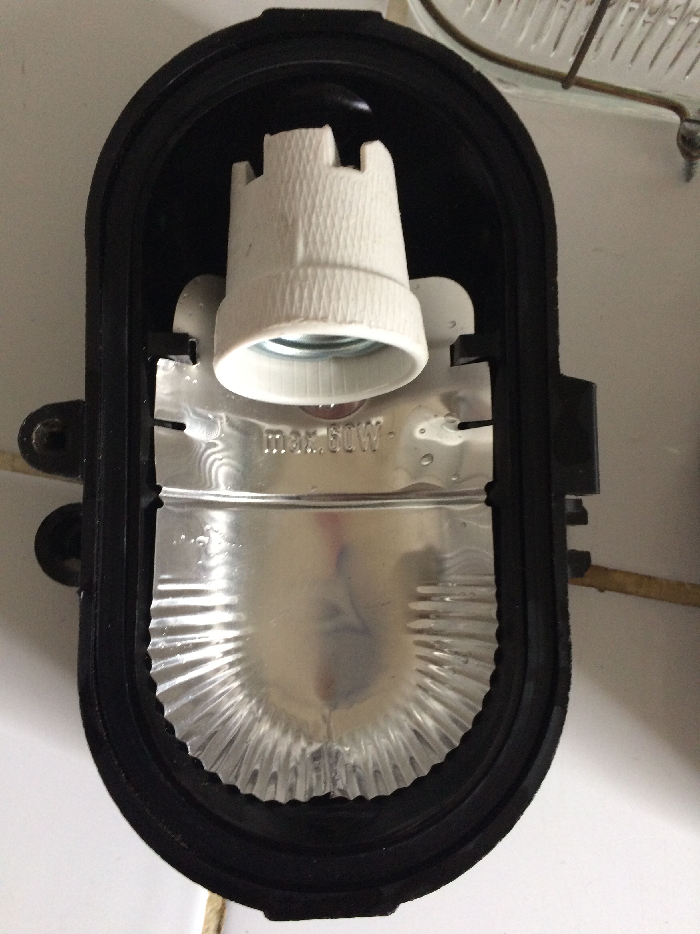 Lot of 2 industrial wall lamps