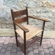 Fauteuil paillé rustique