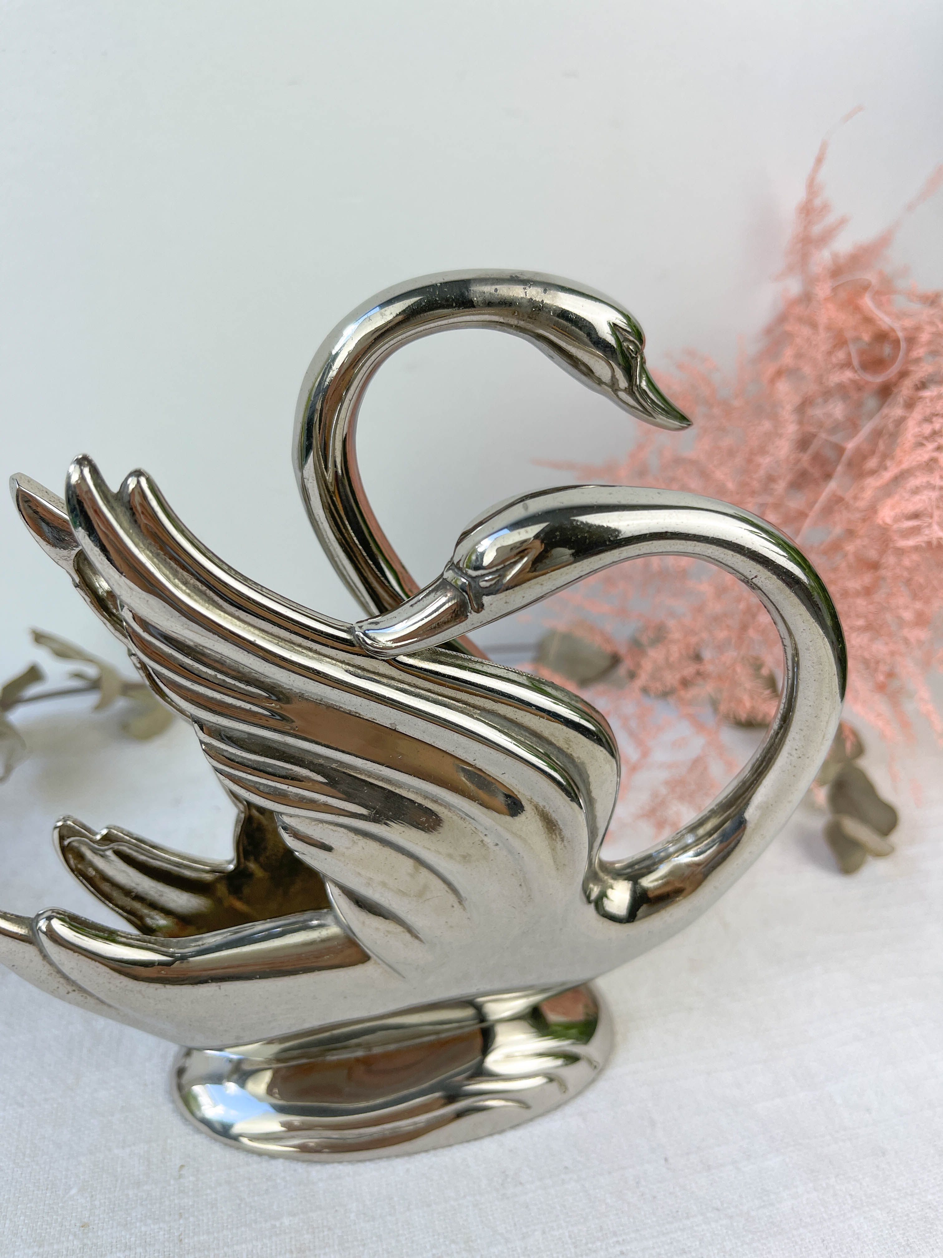 Tin mail holder couple of swans