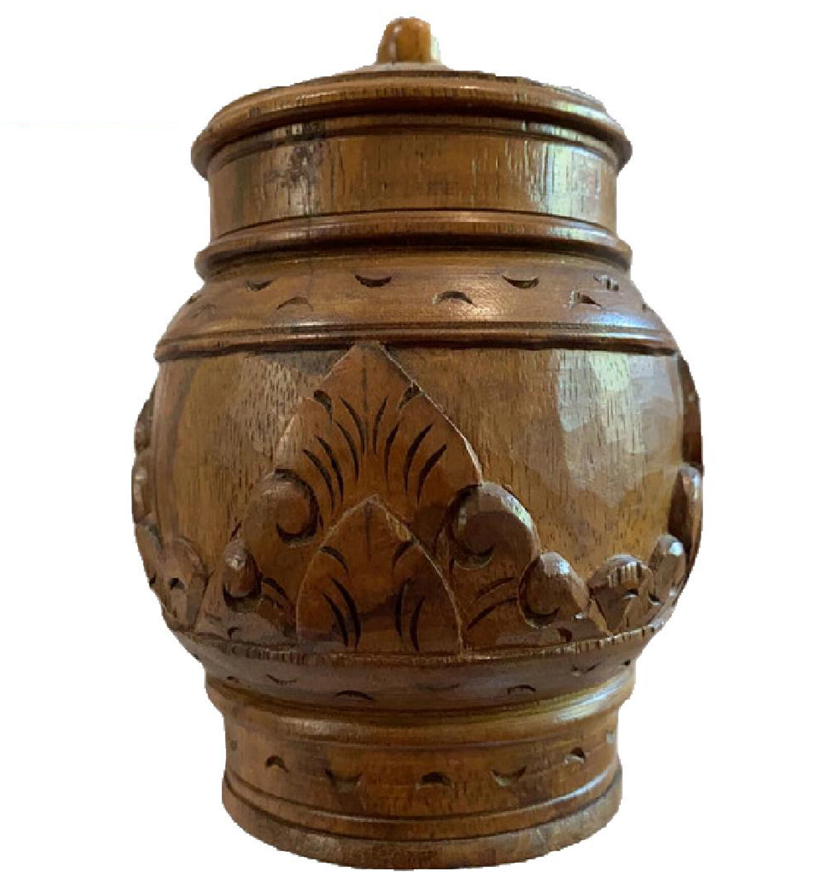 Wooden pot with Vintage sculptures