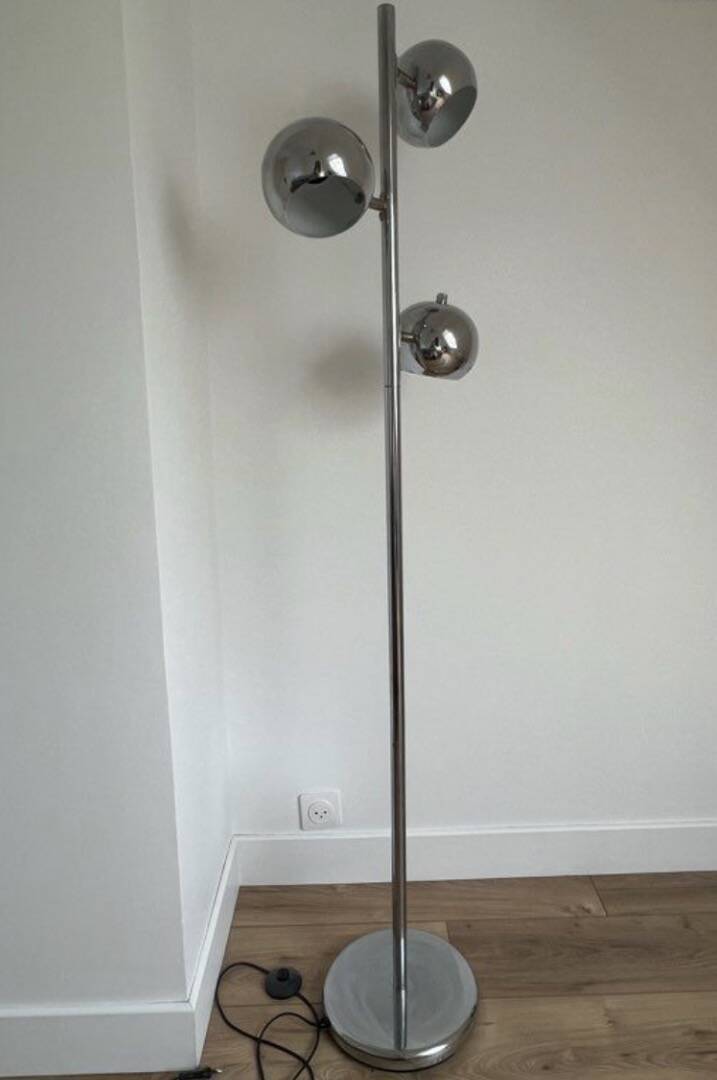 Vintage floor lamp with 3 chrome globes — 70's space age style