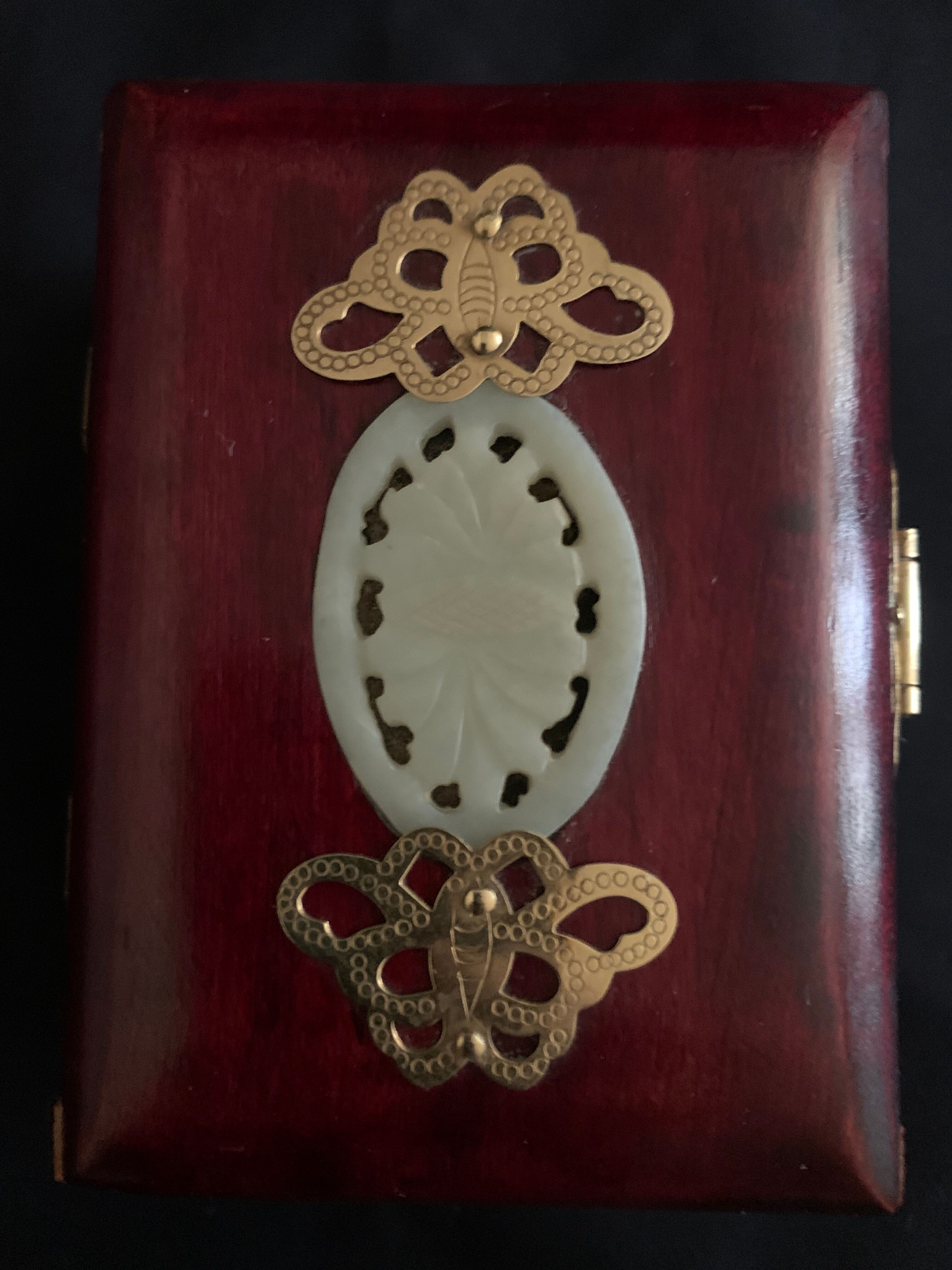 Jewel box, jade, brass, mahogany, china