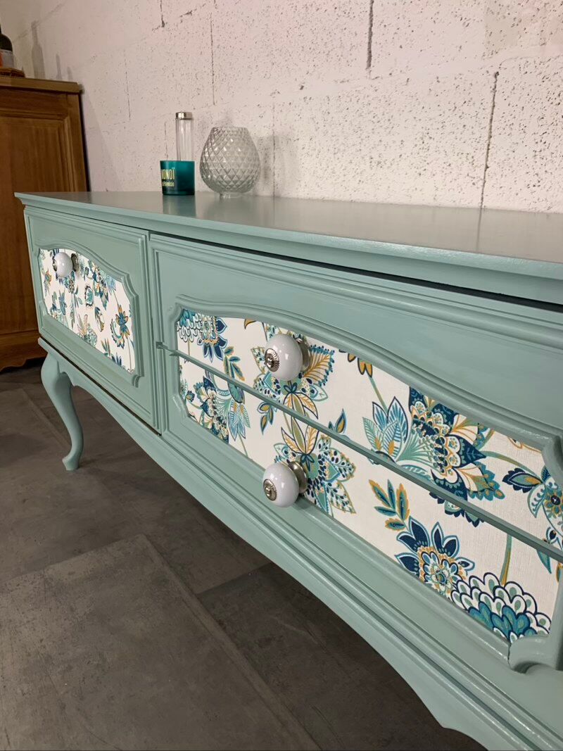 TV stand