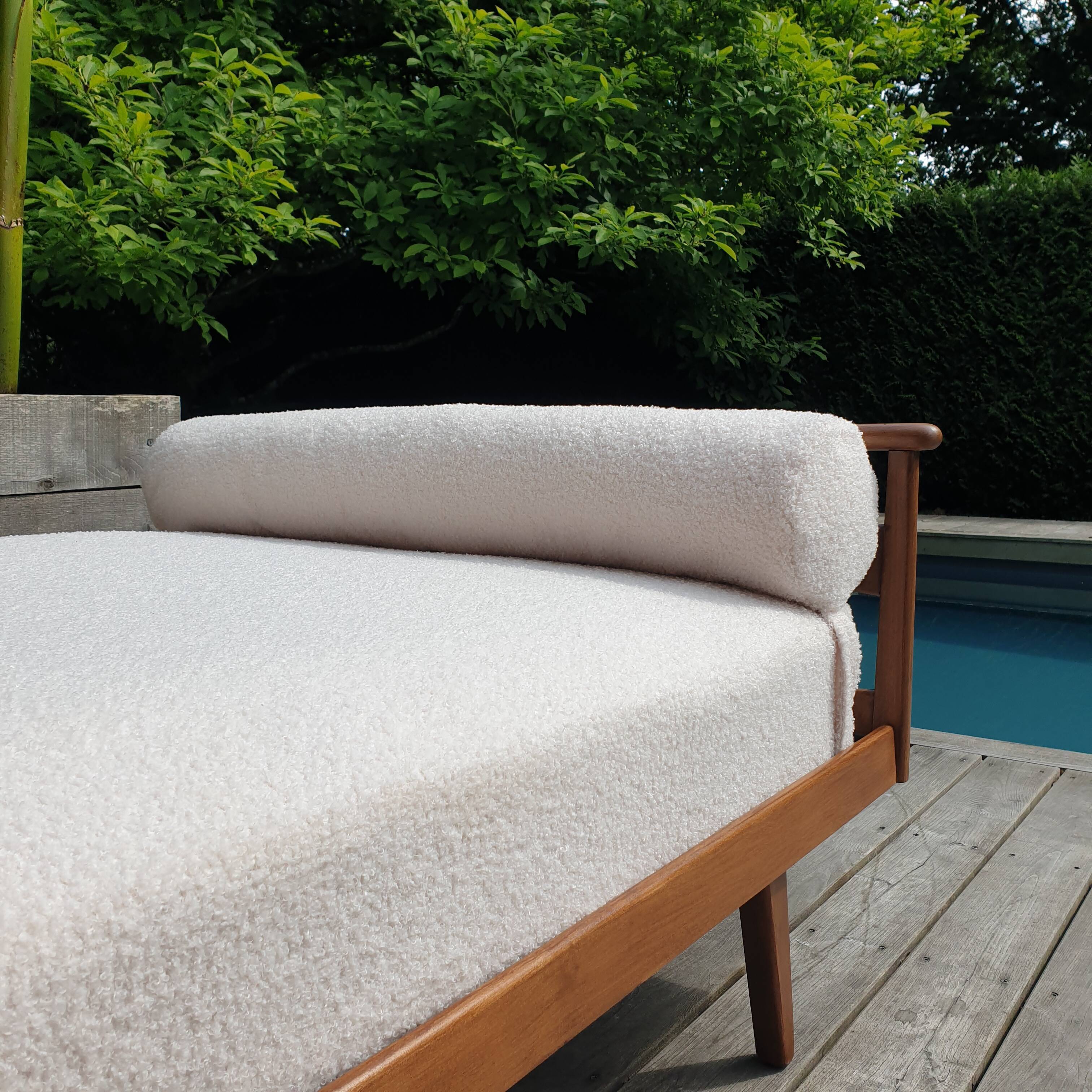 Vintage Scandinavian daybed sofa (bench) vintage 60s