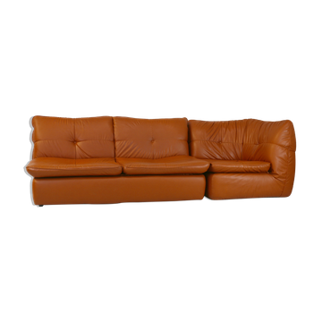 Imitation leather sofa "caramel". Convertible. France, circa 1990