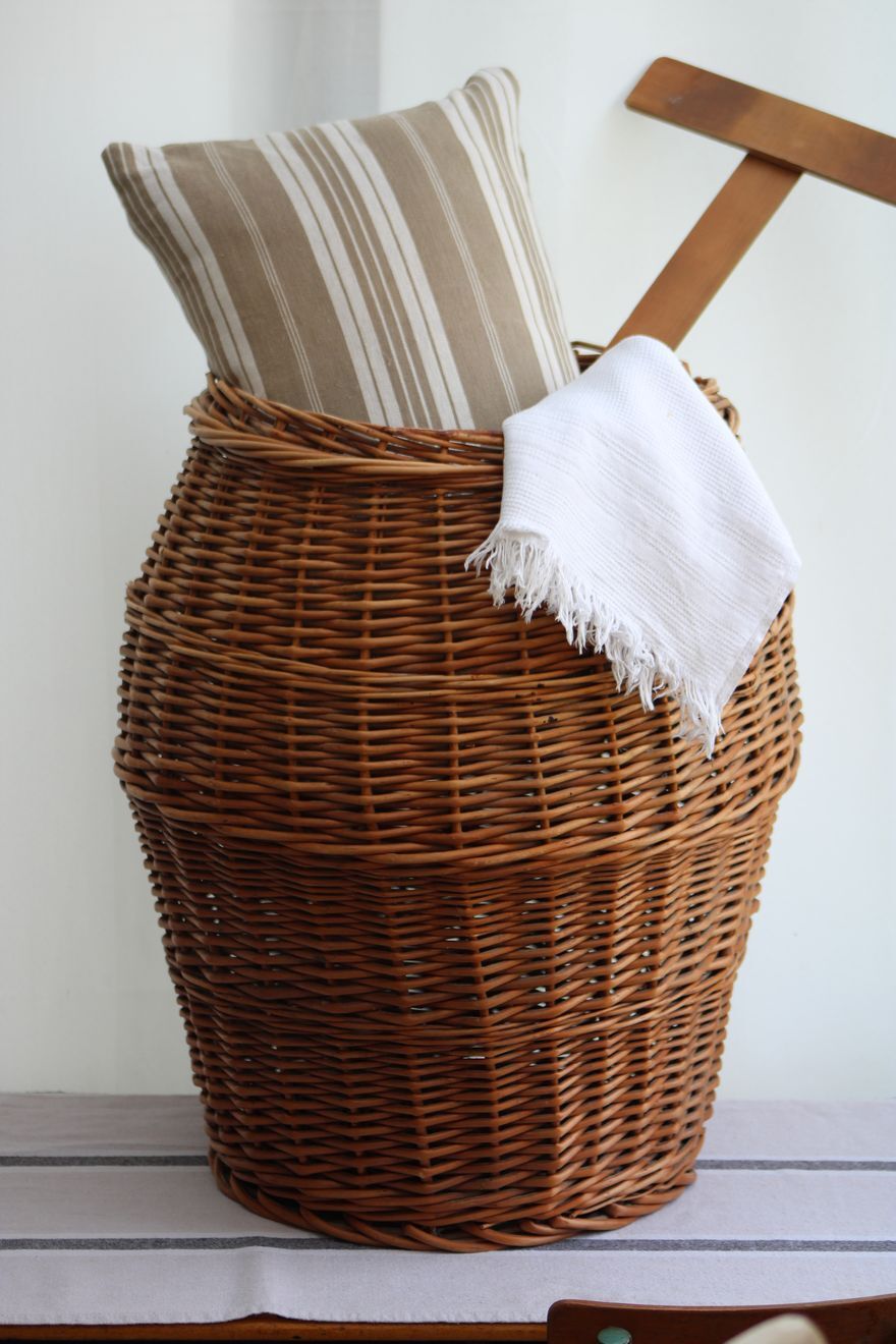 Wicker basket