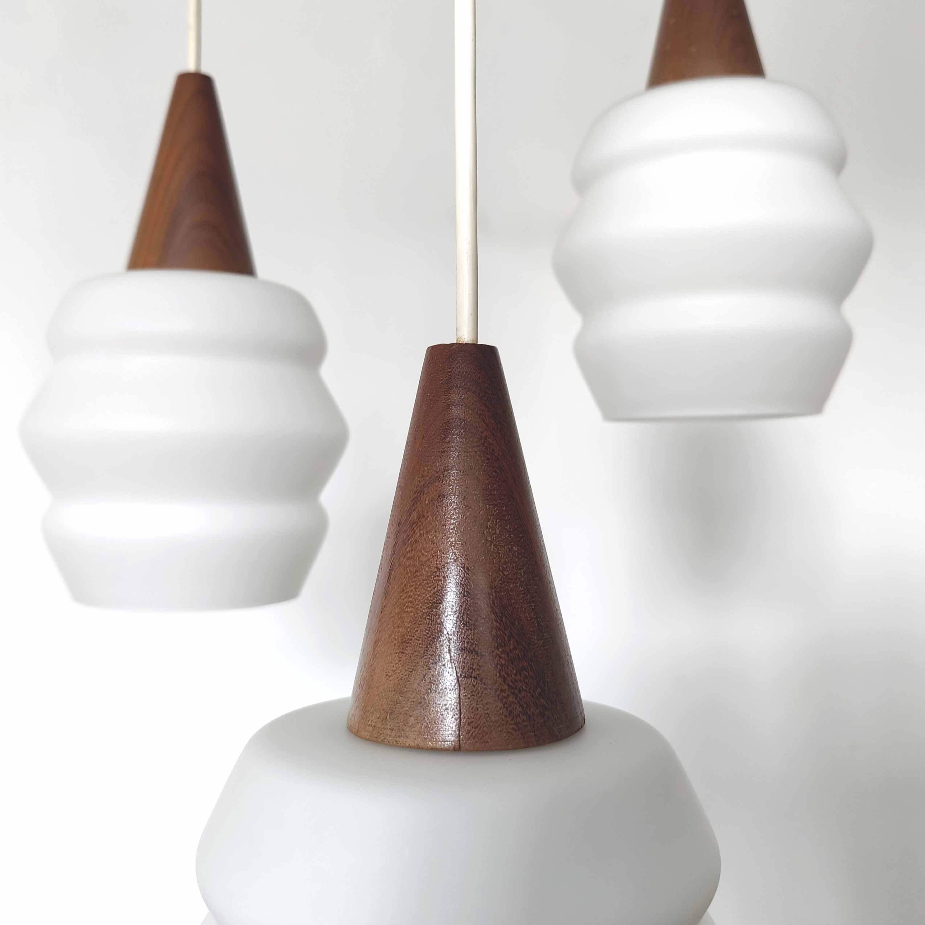 Suspension boomerang design Louis Kalff