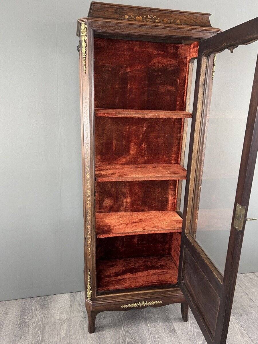 Vitrine ancienne en marqueterie et bronze, XIXème siècle