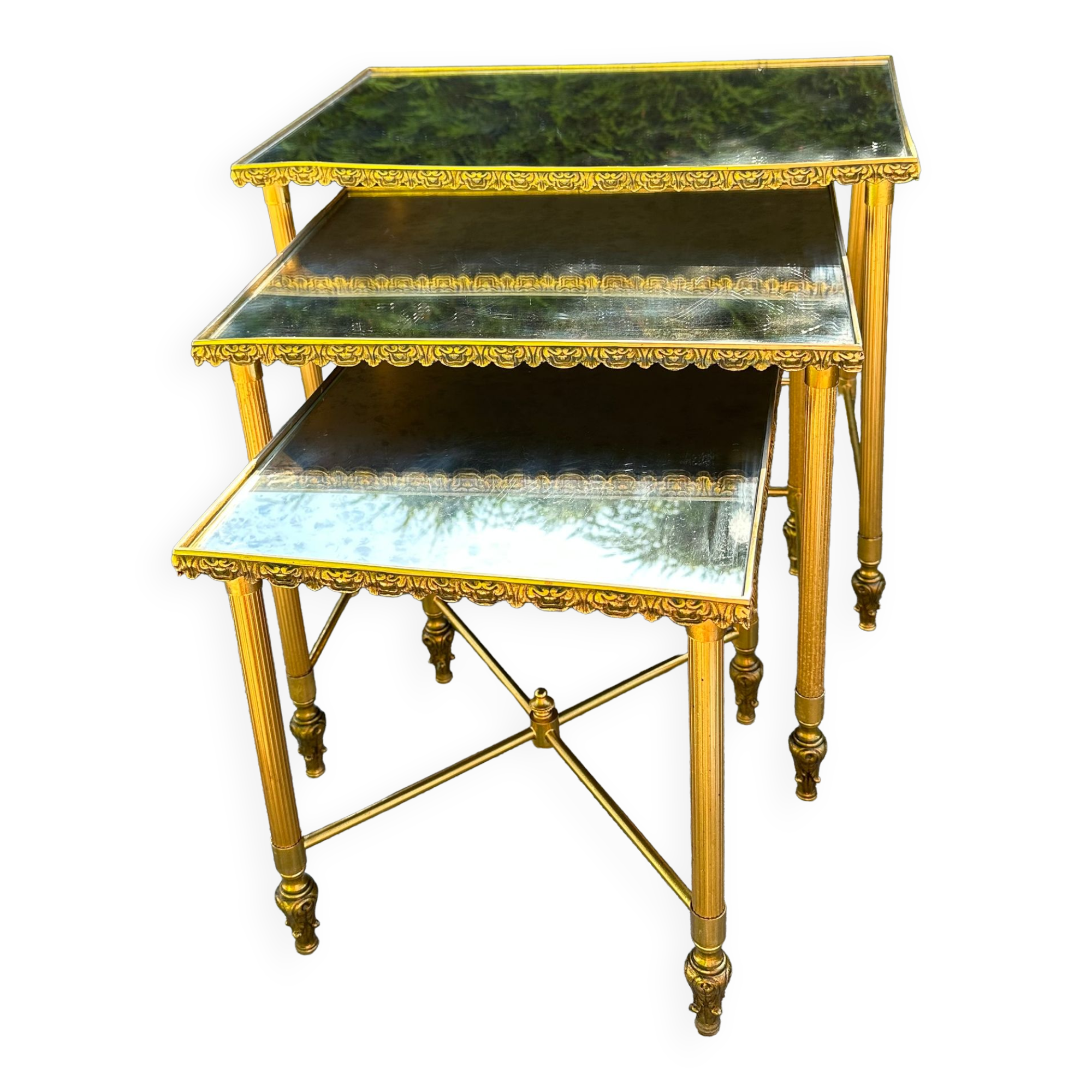 Vintage 70's nesting table in brass and mirror