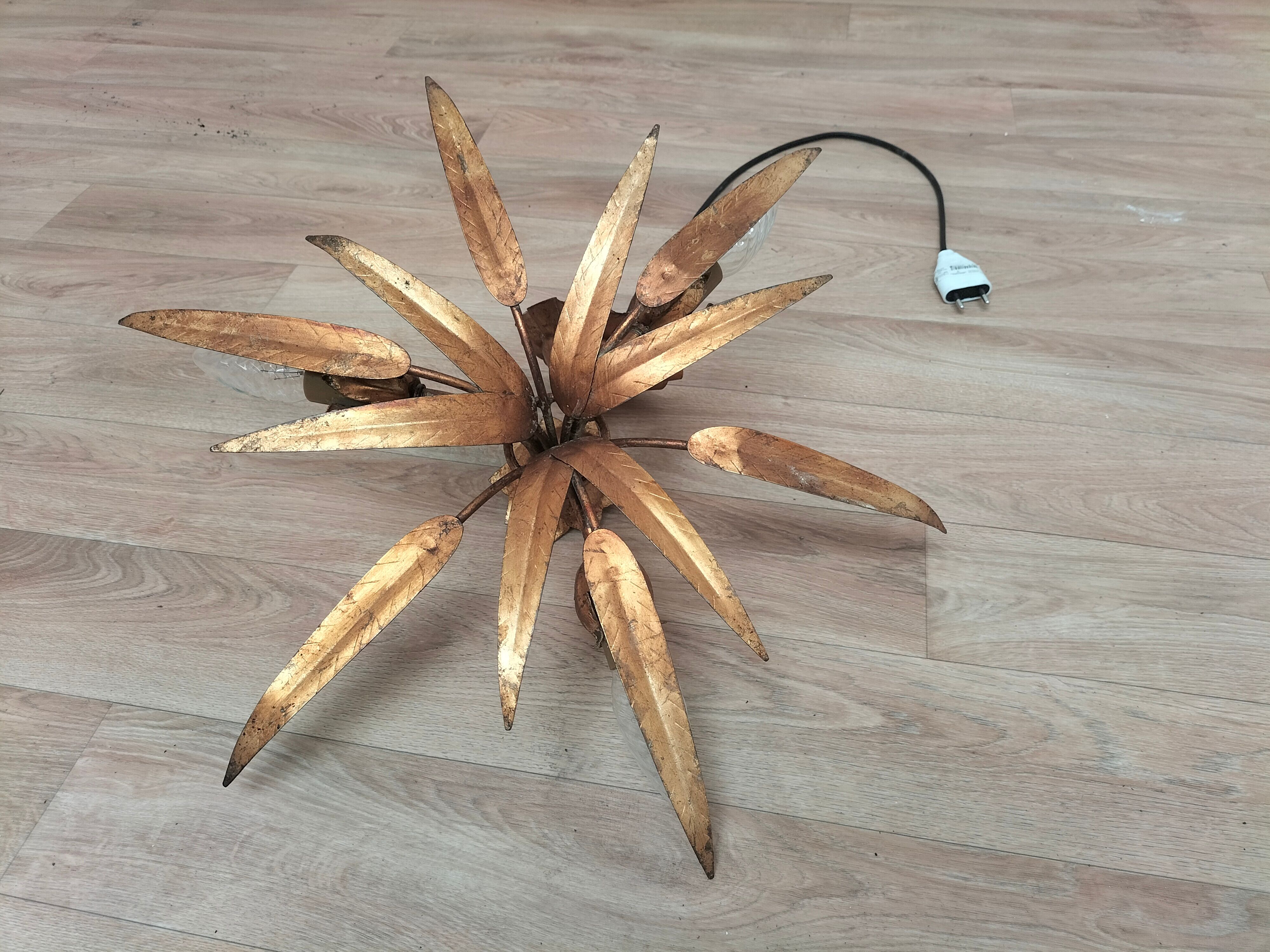 Golden leaf chandelier