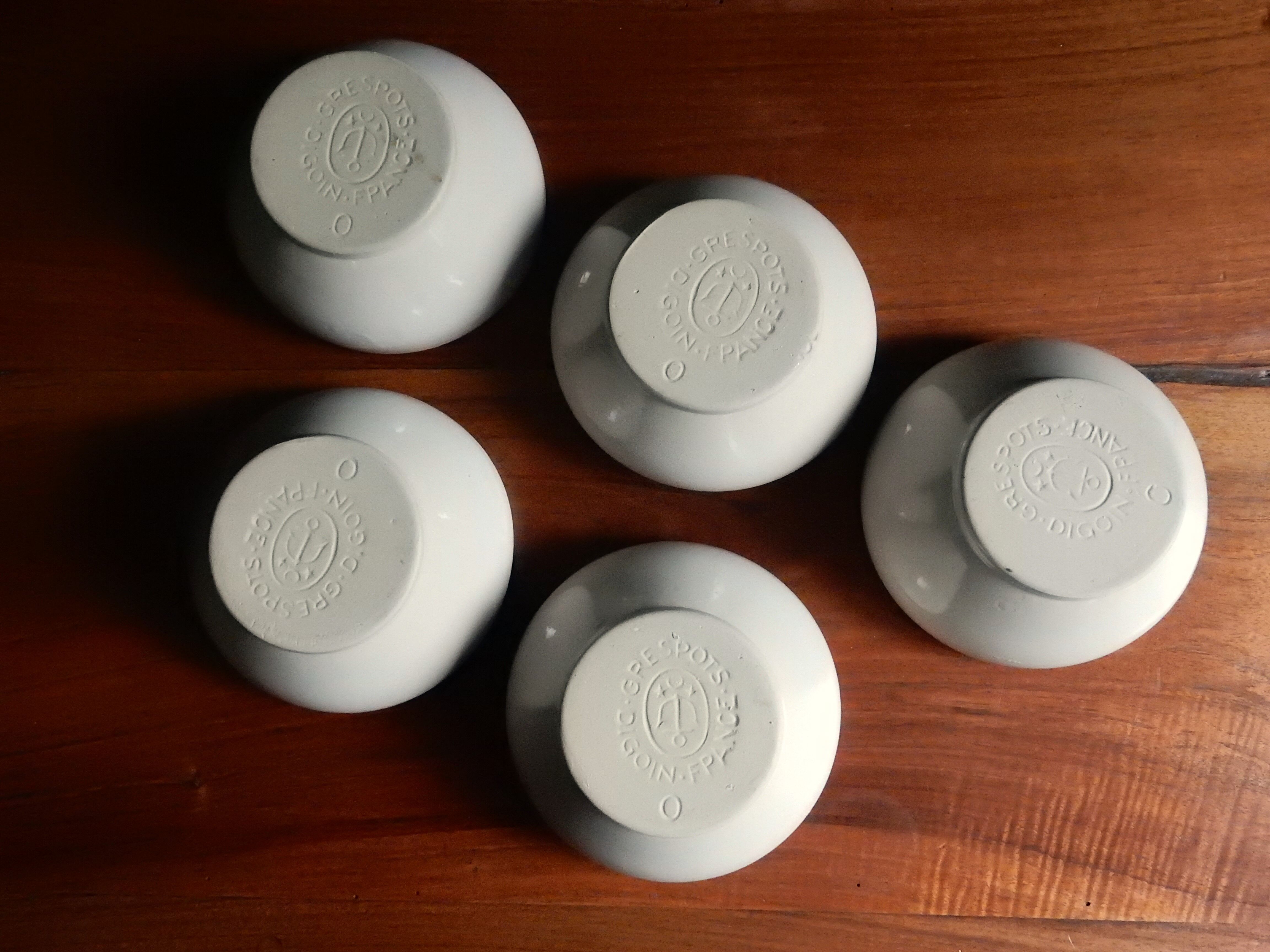 5 stoneware bowls Digoin Sarreguemines grespots