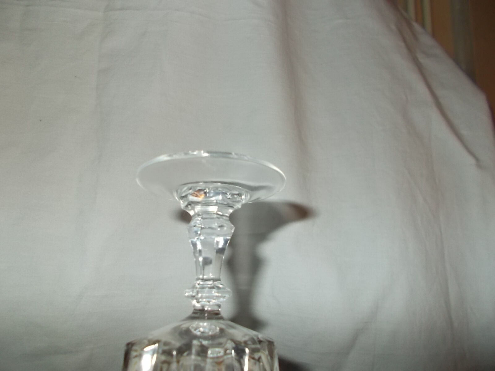 Lot of 6 crystal wine glasses from Arques.