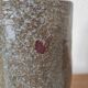 Vase artisanal signé,en terre vernissée