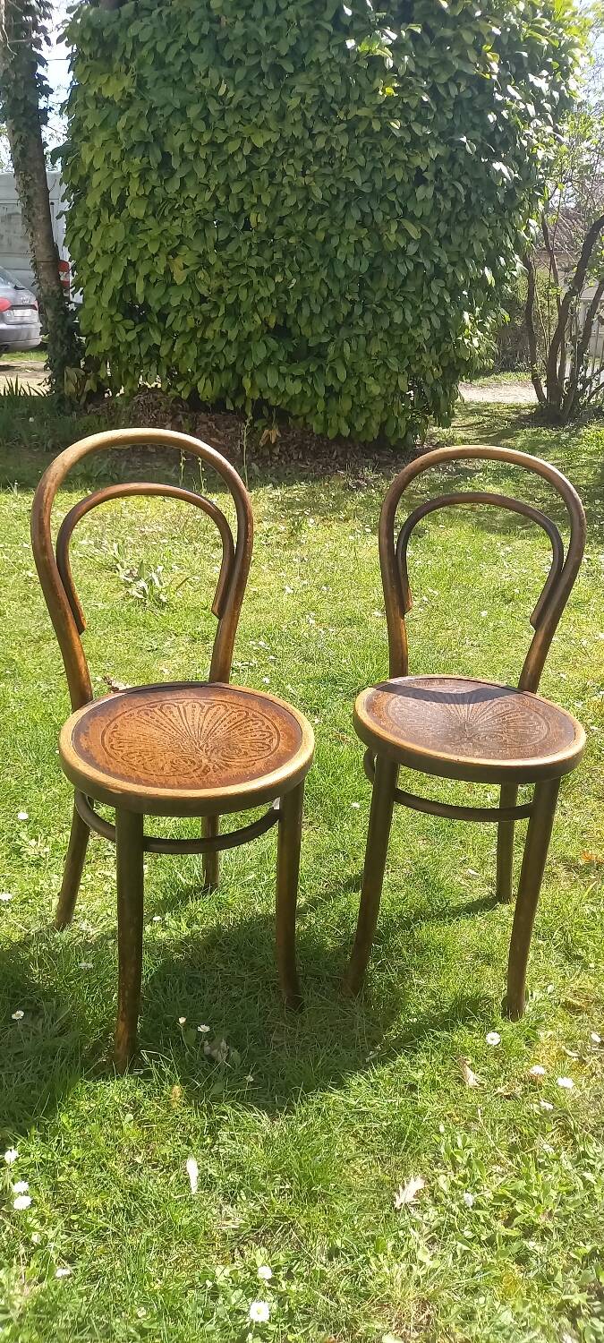 Pair of Thonet bistro chairs