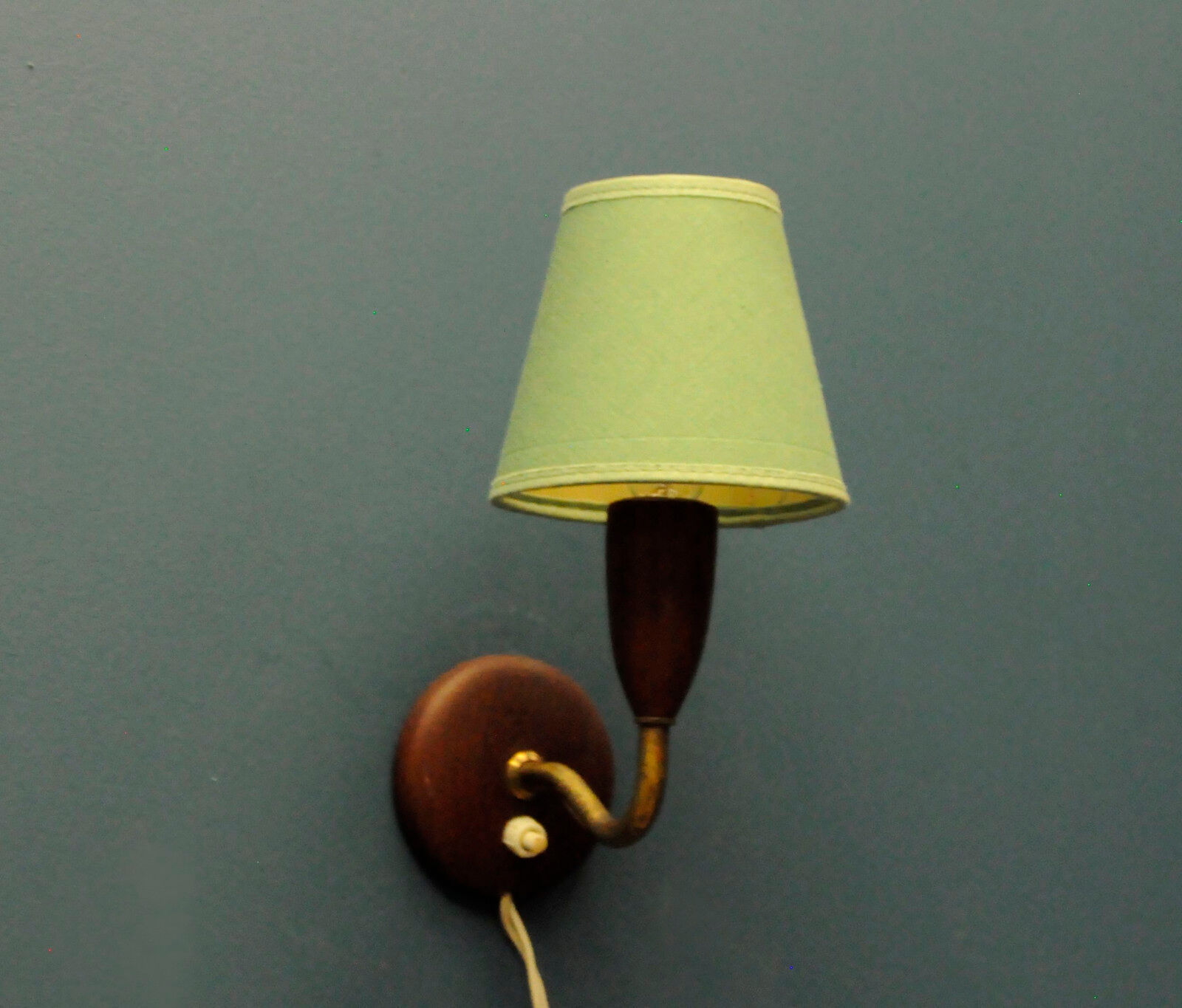 Retro teak wall lamp from the 1950s