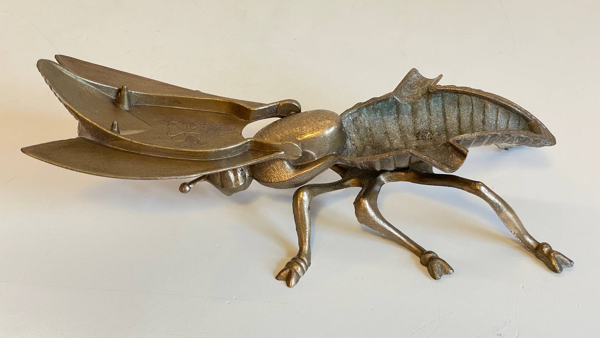 Vintage fly ashtray in patinated metal