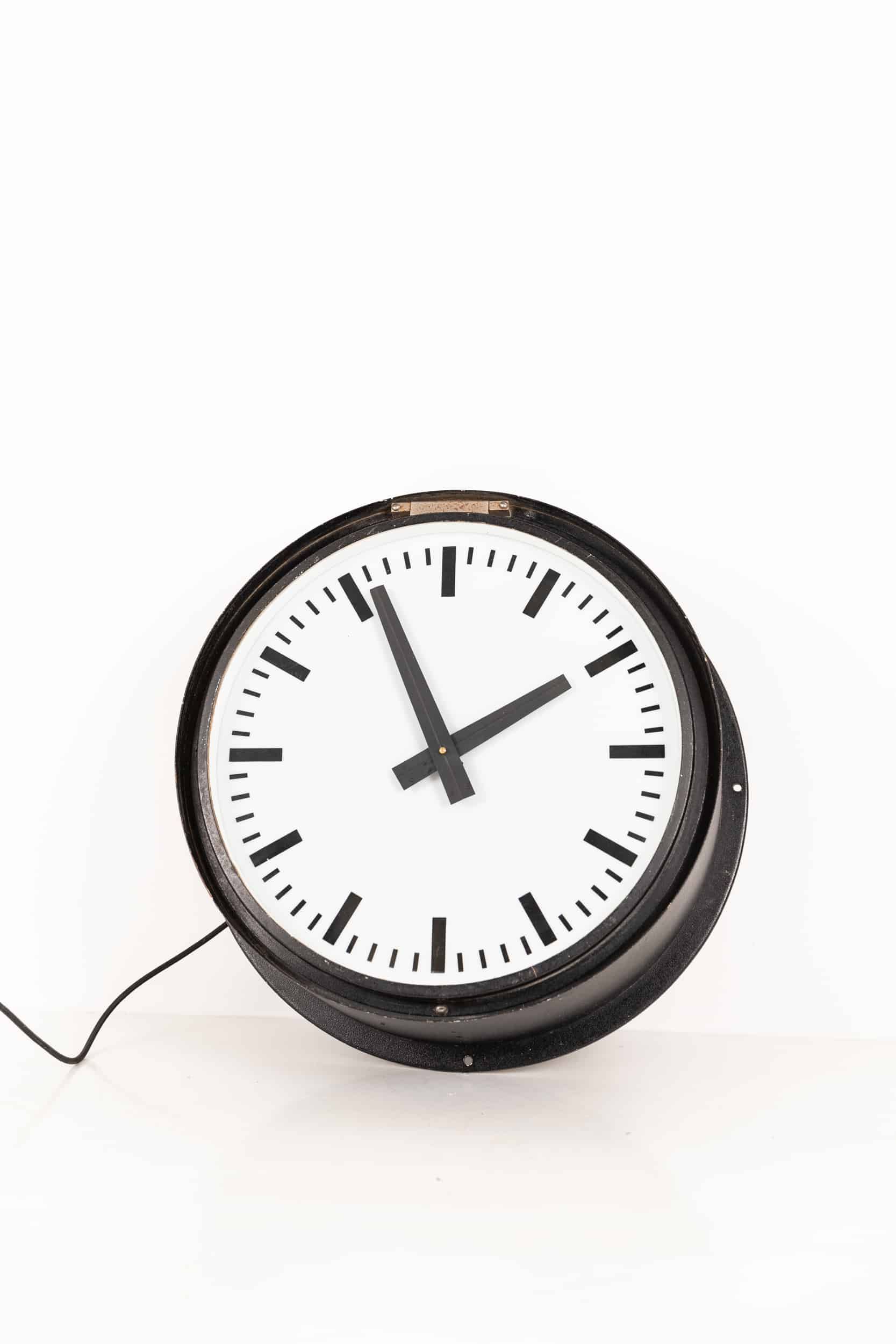 18" Illuminated Gents of Leicester Station Clock