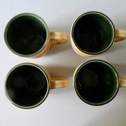 4 mugs Salins France, grès et émail vert