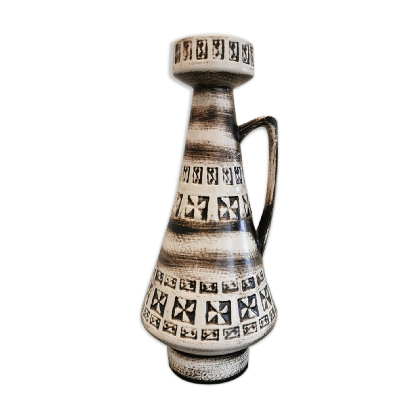 Vintage cone vase Ilkra geometric design