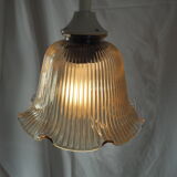 Striated tulip-shaped pendant light, in smoked glass