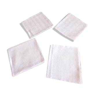 Lot de 4 serviettes de table , blanc lumineux , en coton  damassé (  59,5 x 54,5 cm )