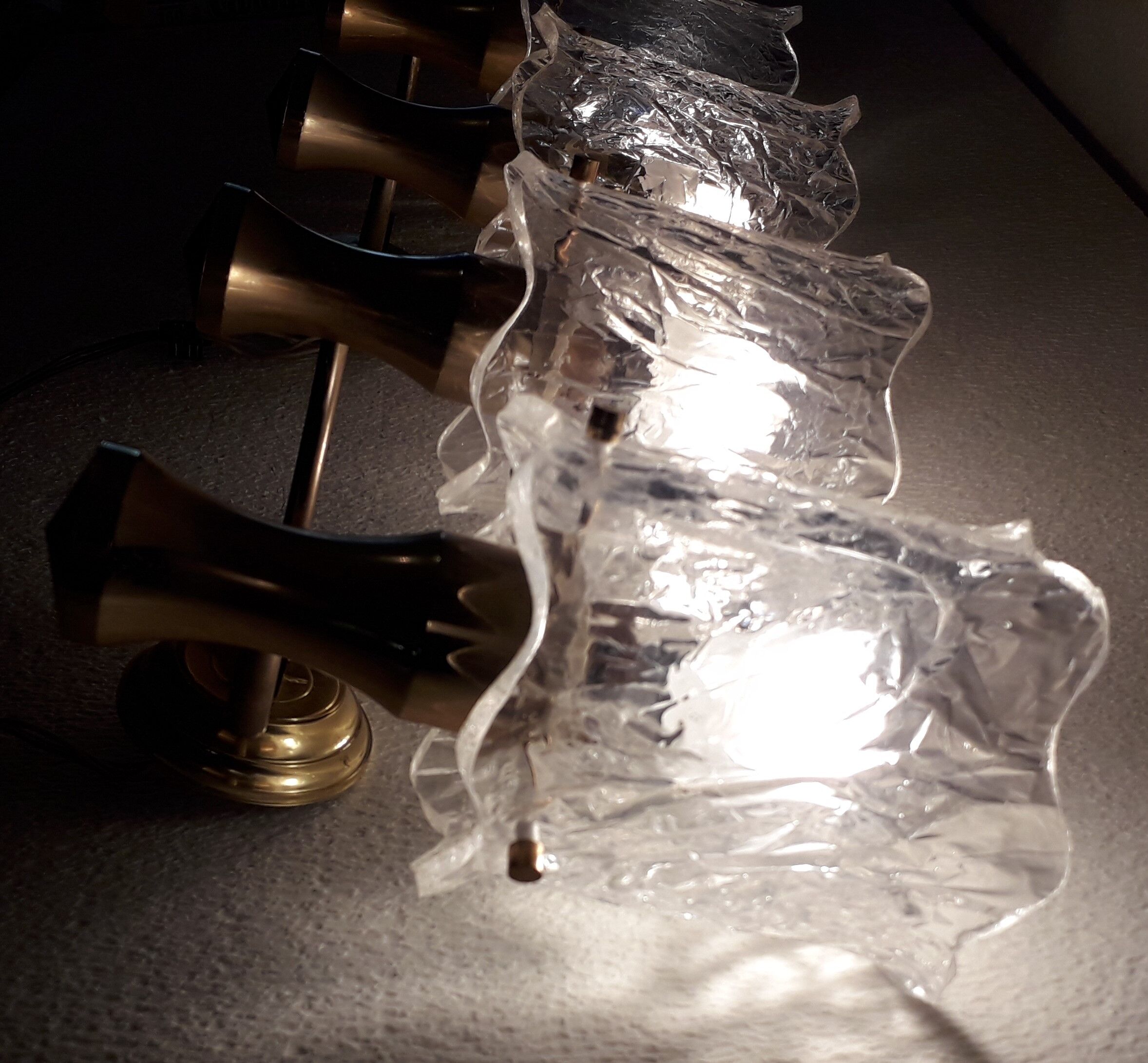 Duo of wall light in Plexiglas and brass years 60/70