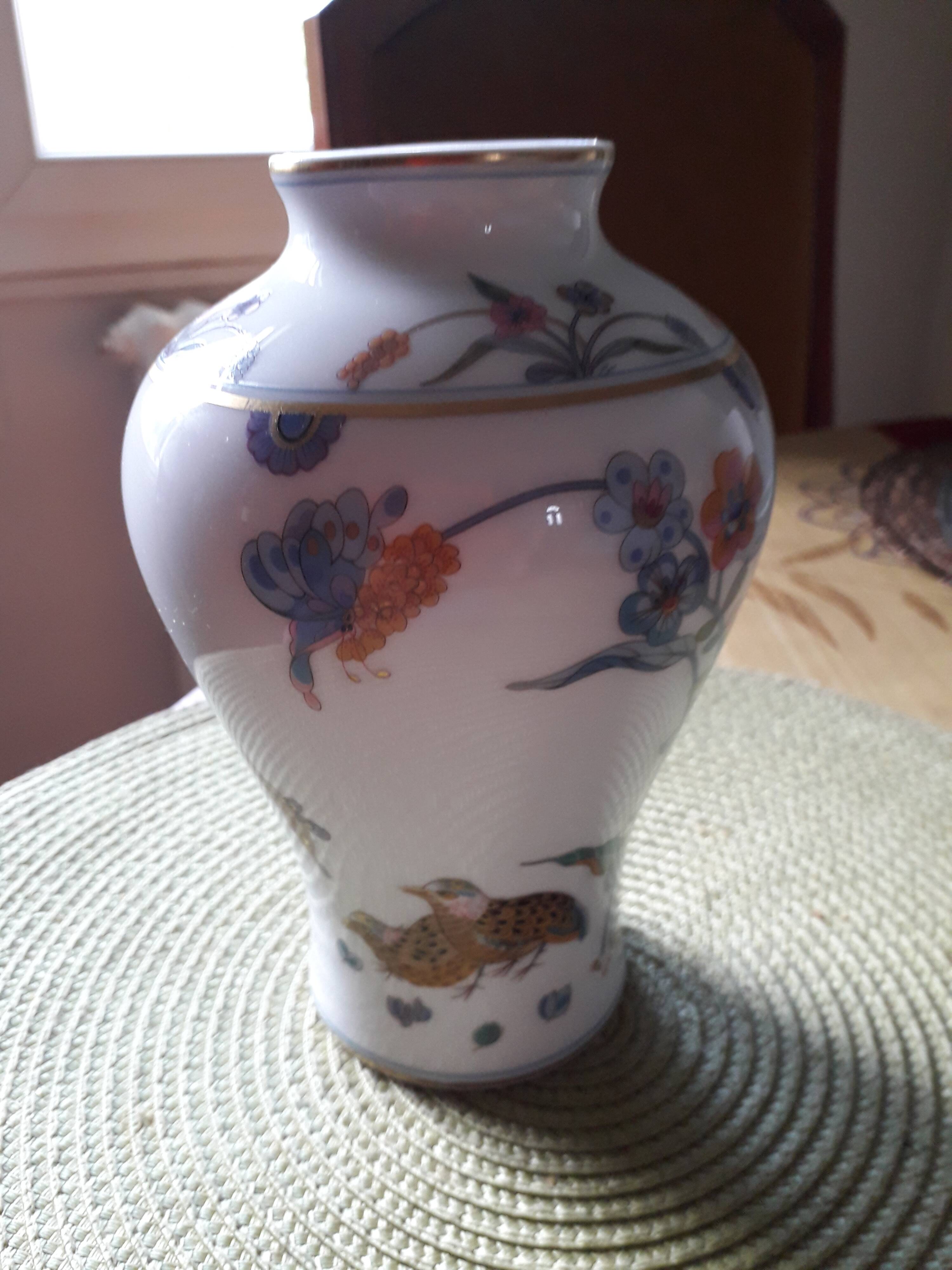 Splendid Haviland porcelain vase