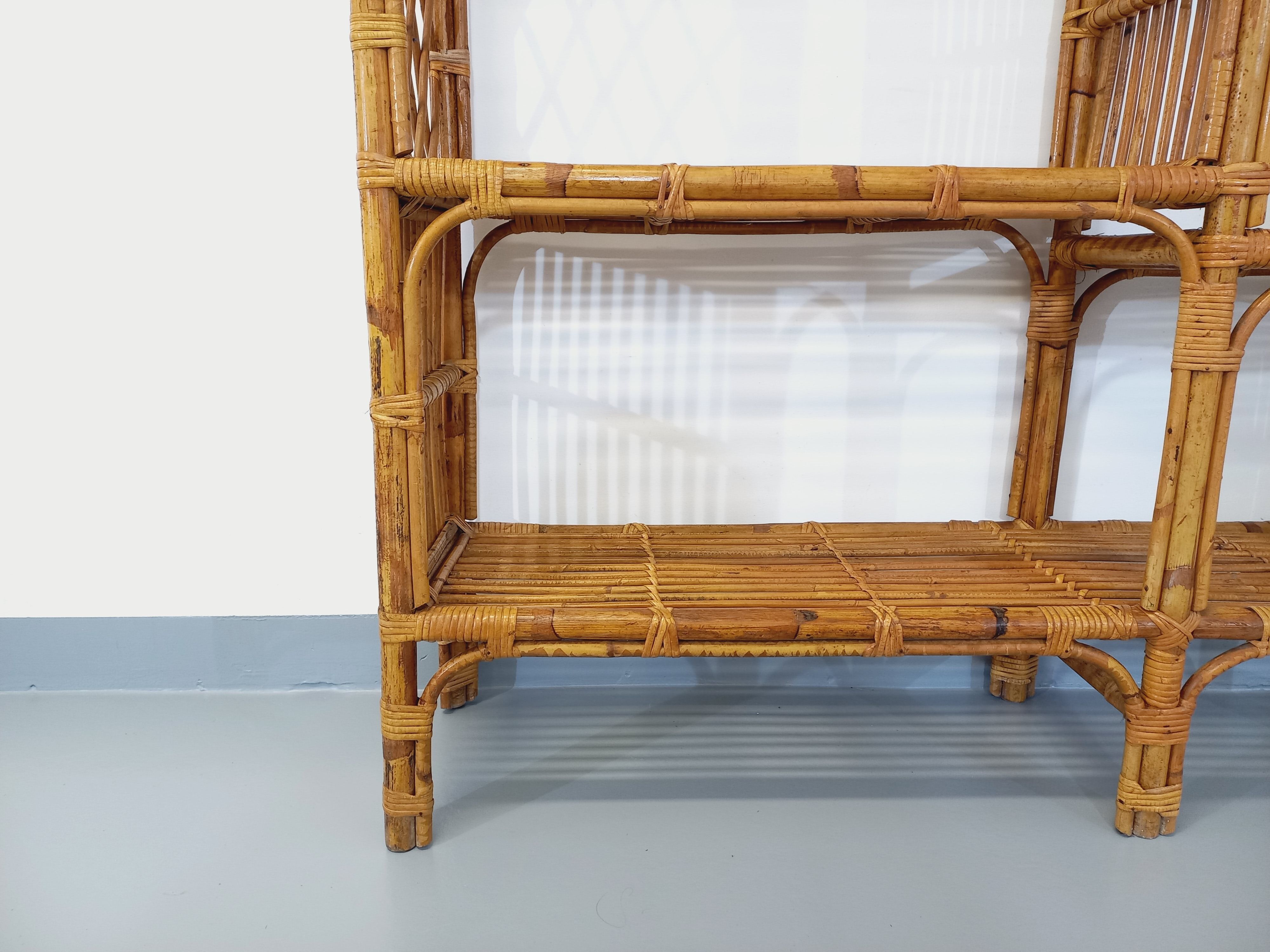 Bookcase vintage rattan shelf from the 60s