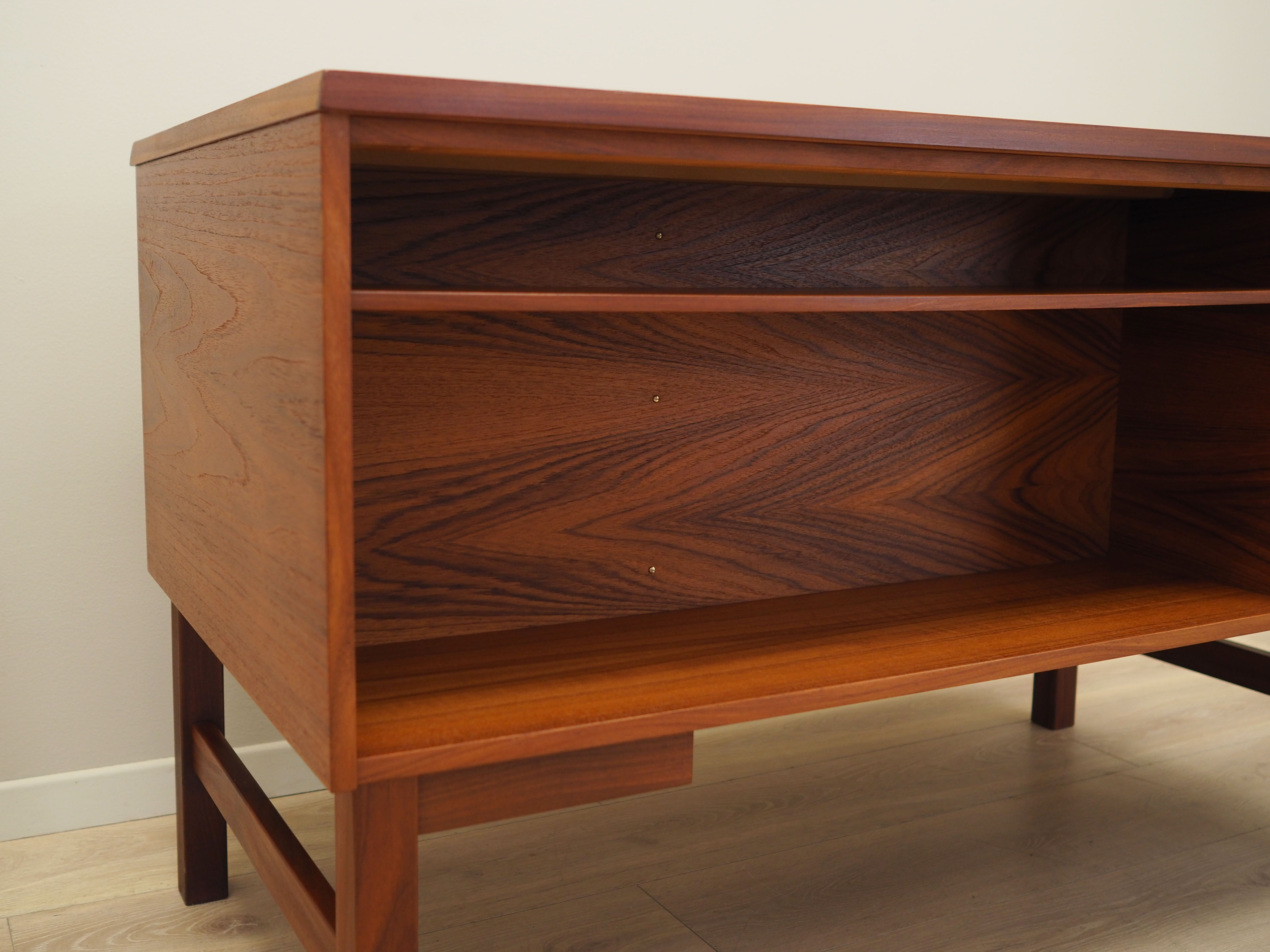 Teak desk, Danish design, 1970s, production: Denmark