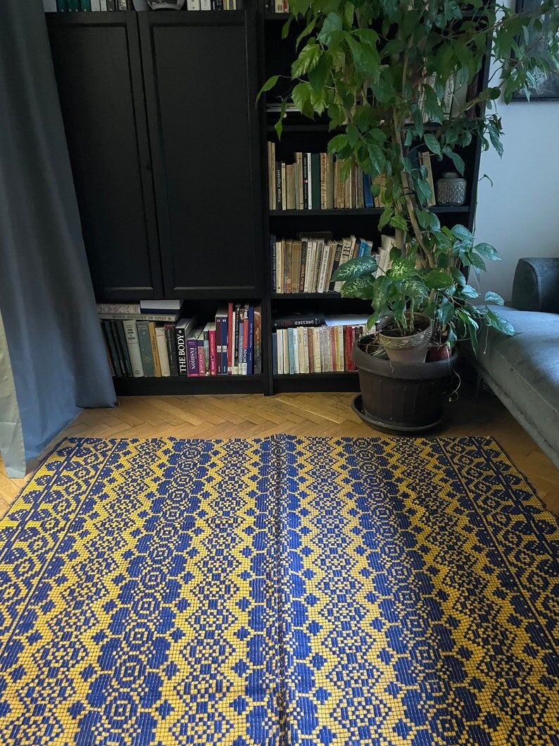 Romanian carpet
