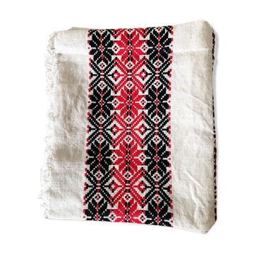 Woven cotton centerpiece 40 X 86