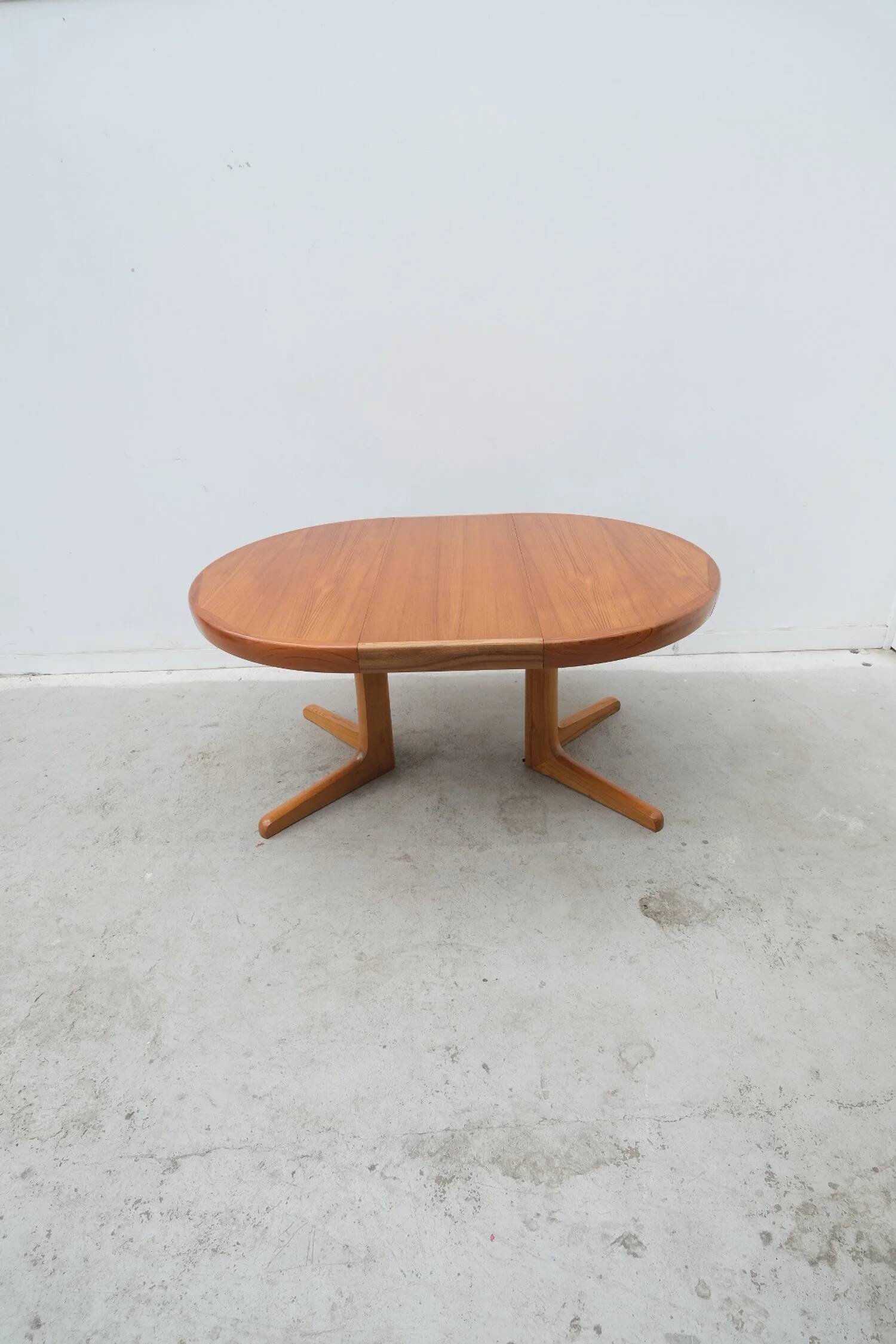 Baumann Scandinavian-style teak dining table, France 1970s