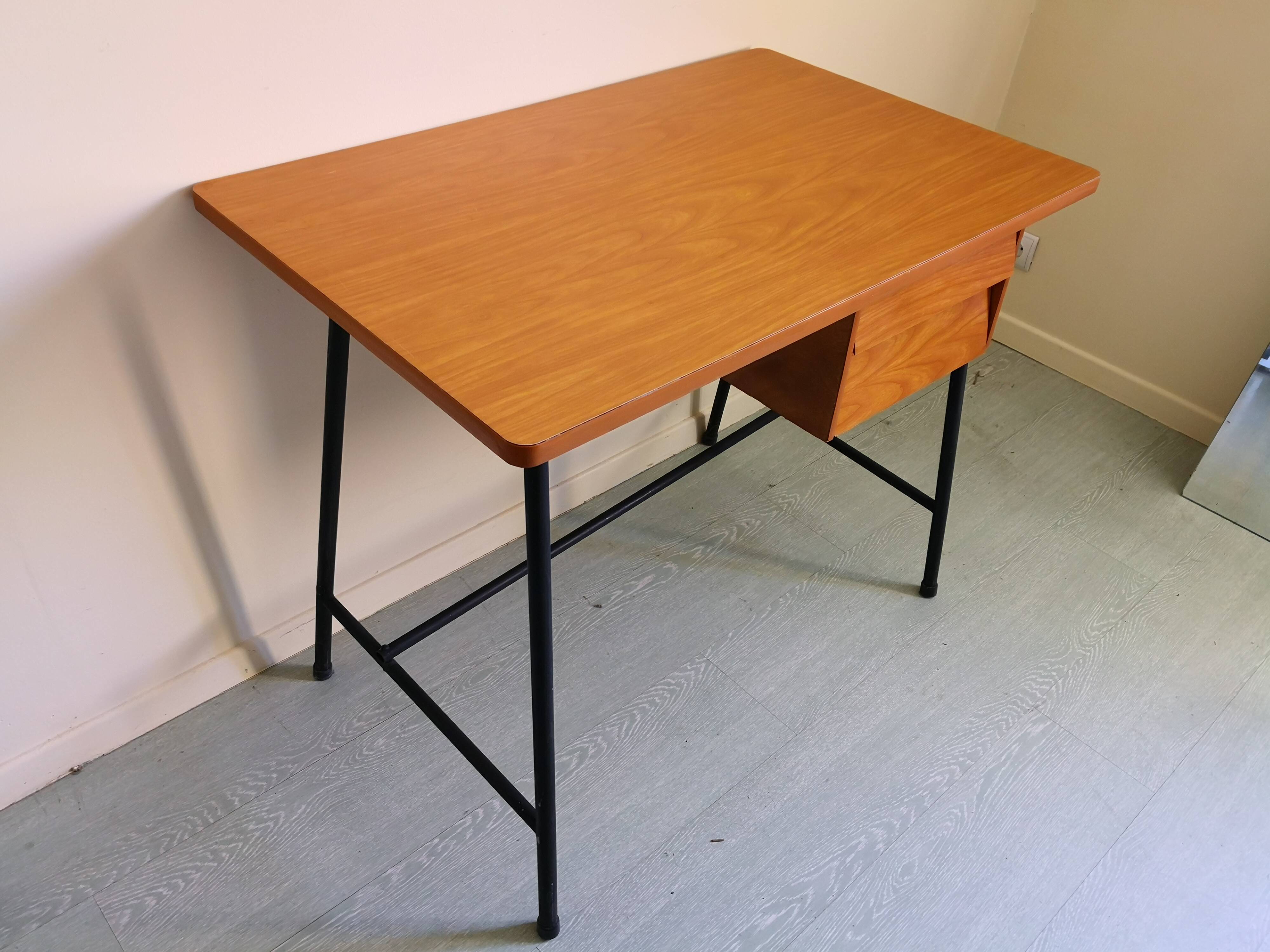 Scandinavian desk, 80s wood and metal