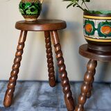 Vintage tripod stool in solid wooden twisted feet
