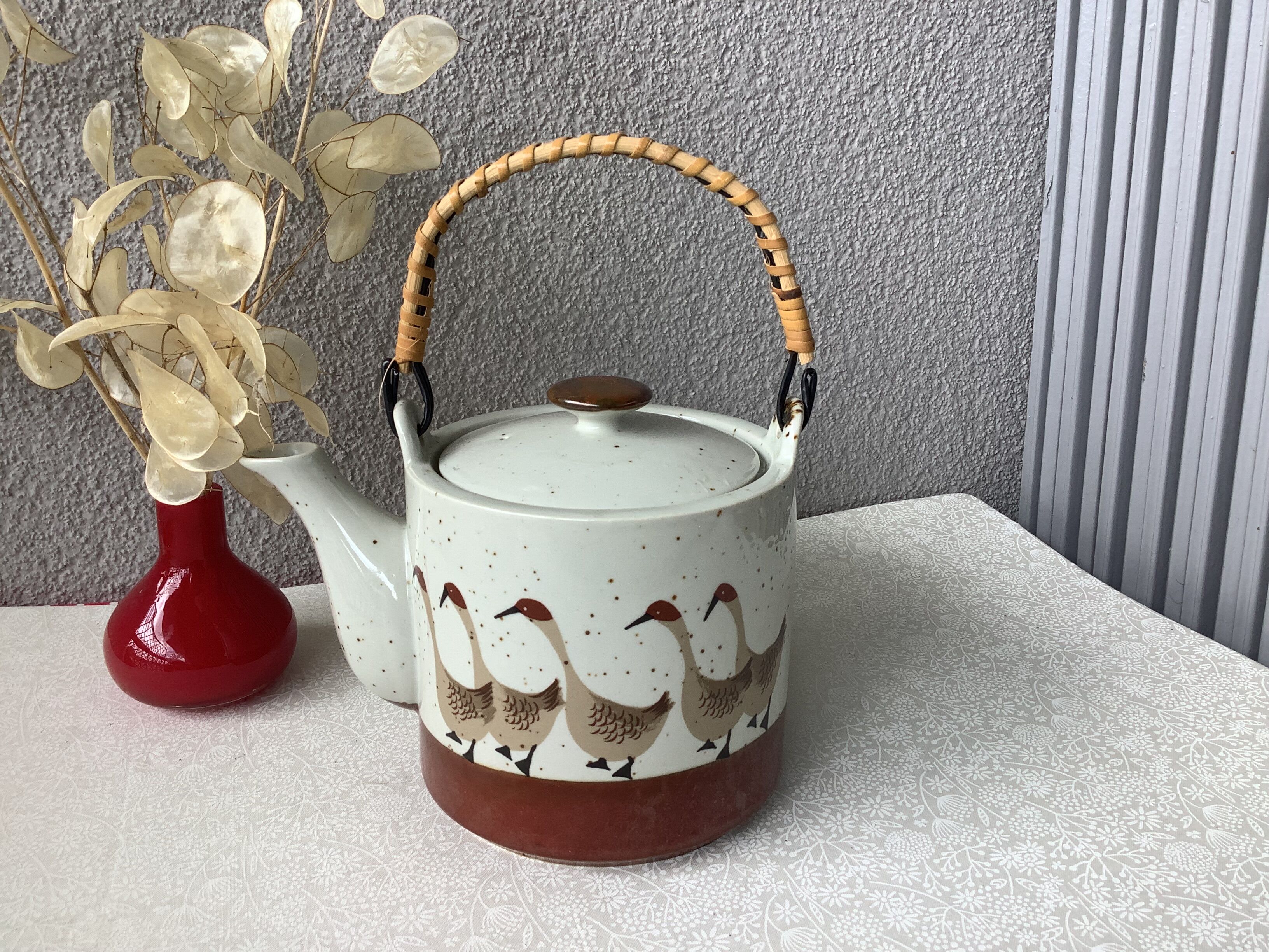 Vintage Japanese porcelain teapot