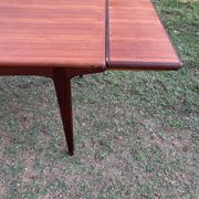 SCANDINAVIAN DINING TABLE "JOHANNES ANDERSEN".