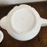 Flower pattern slip teapot