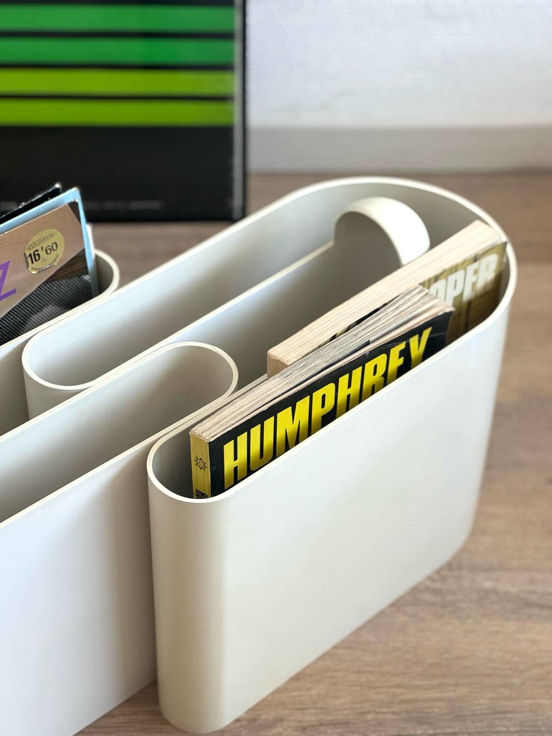 Magazine rack Rodolfo Bonetto for Bilumen