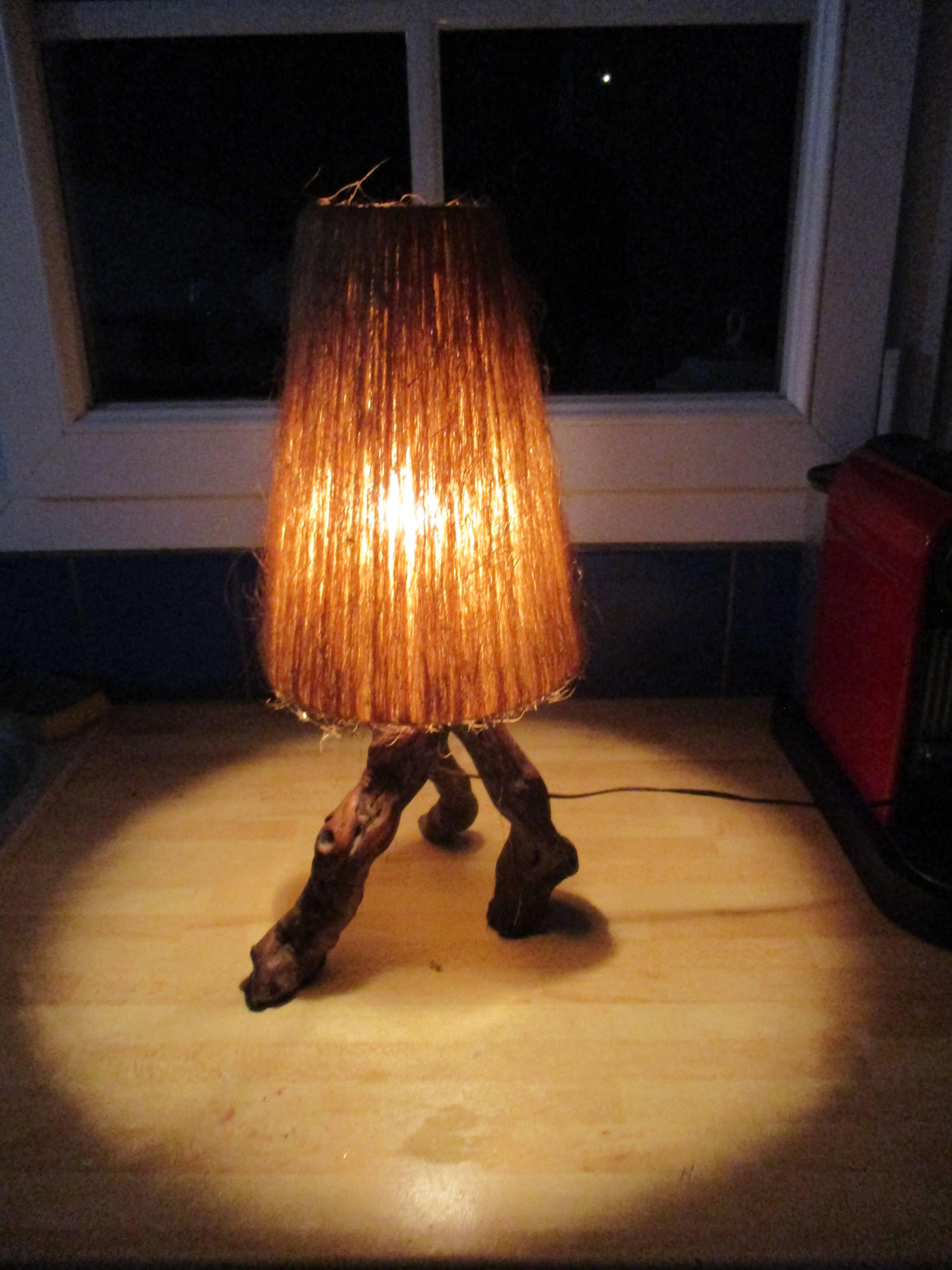 Lampe Sarment pied vigne abat day vintage corde